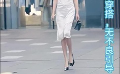 我的瑜伽课老师